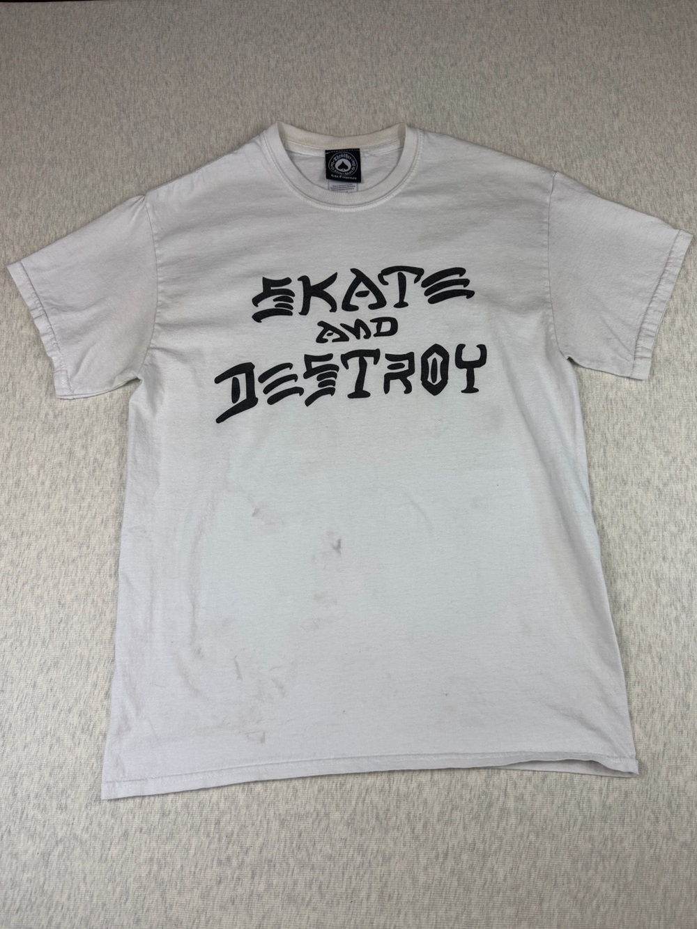 Thrasher Skate and Destroy T-Shirt Men’s M White Black Skateboard Streetwear